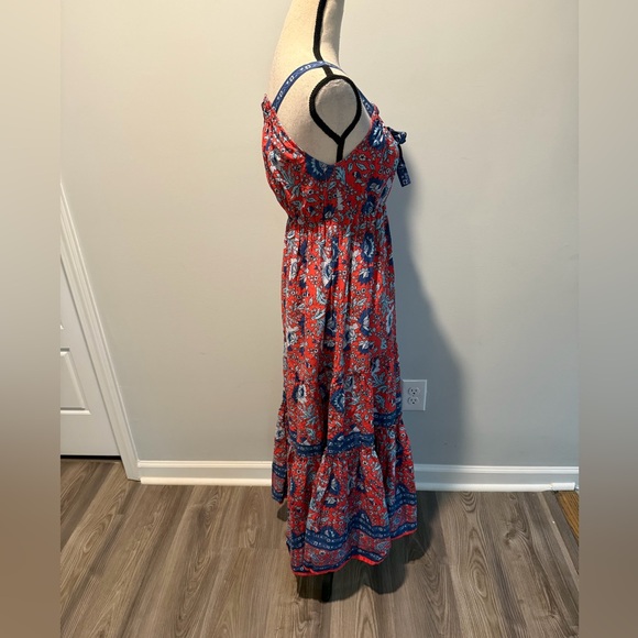 Natural Life Isabella Maxi Dress Tiered Red Blue Floral Women’s
Size XS - Picture 10 of 14